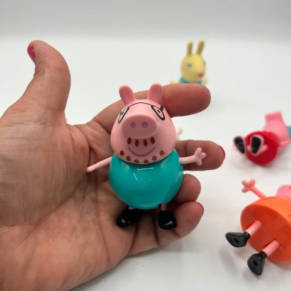Peppa Pig Family and Friends 6 Piece Action Figure Lot Multicolored Plastic Toys
